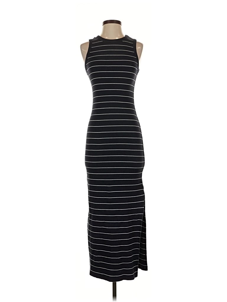 Pre-owned Universal Thread Casual Dress In Black