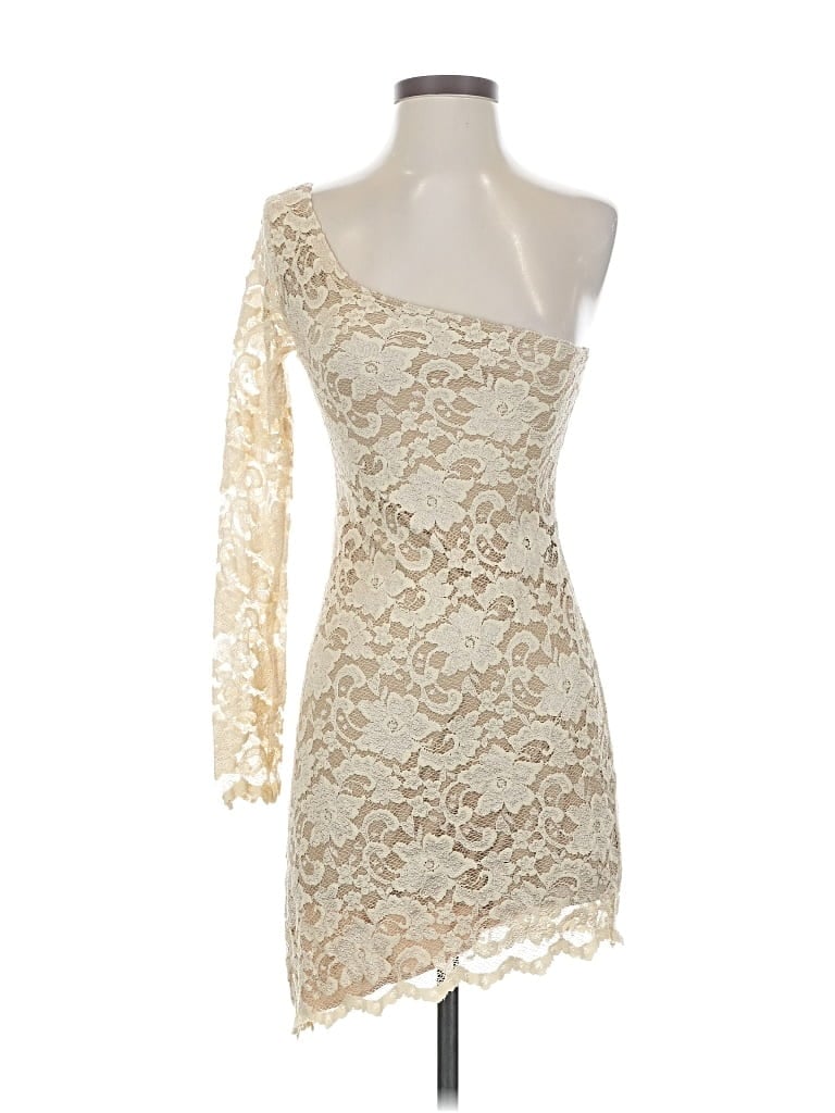 Pre-owned Frederick's Of Hollywood Cocktail Dress In White