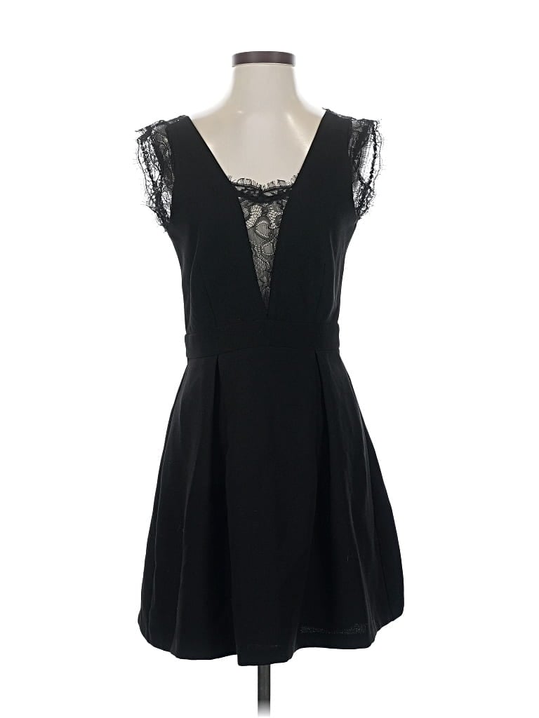 Pre-owned Bcbgeneration Cocktail Dress In Black