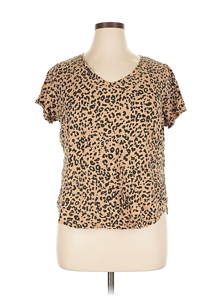 Pre-owned Old Navy Short Sleeve T-shirt In Brown