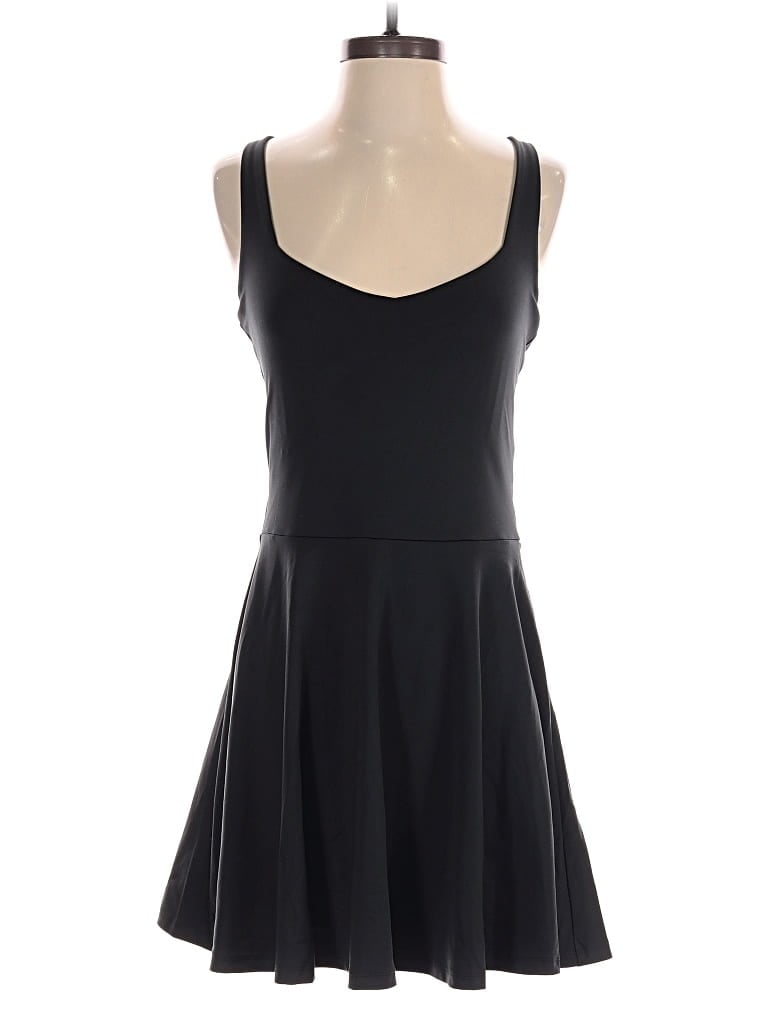 Pre-owned Girlfriend Collective Romper In Black