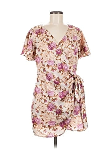VICI Casual Dress (view 1)
