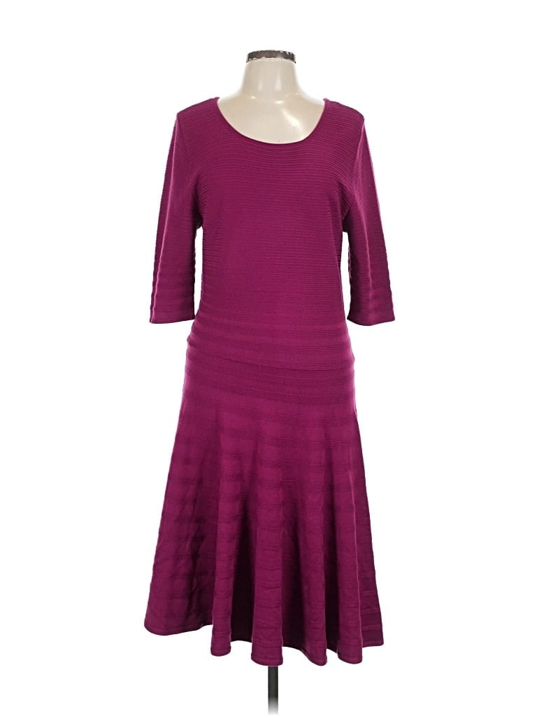 Pre-owned Ivanka Trump Cocktail Dress In Burgundy