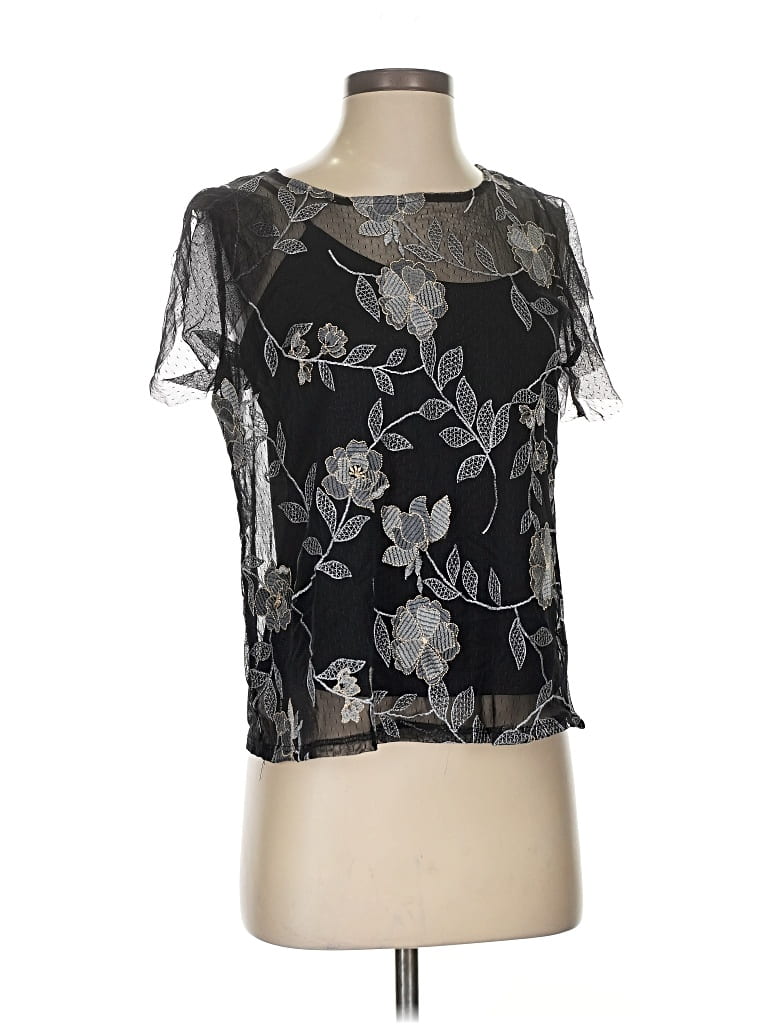 Pre-owned Vince Camuto Short Sleeve Blouse In Black