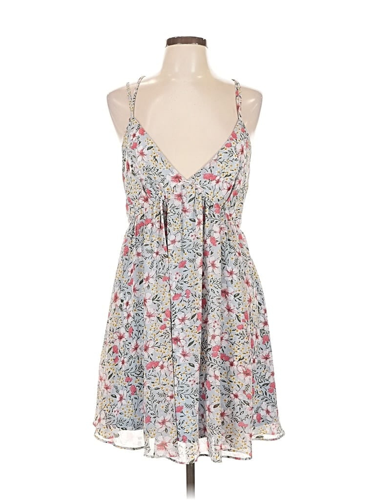 Pre-owned Lulus Casual Dress In Gray