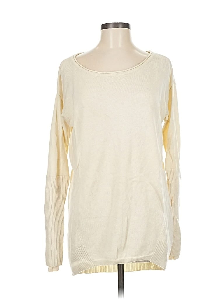 Pre-owned Athleta Long Sleeve T-shirt In White
