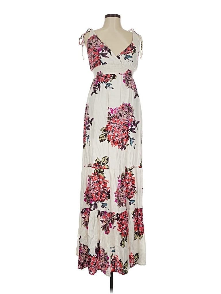 Pre-owned Lovestitch Casual Dress In White