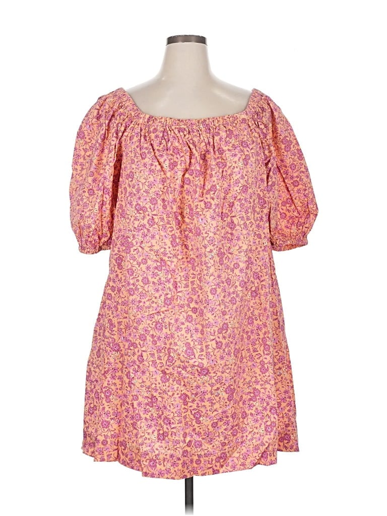 Old Navy 3/4 Sleeve Top Pink Strapless Neckline Tops