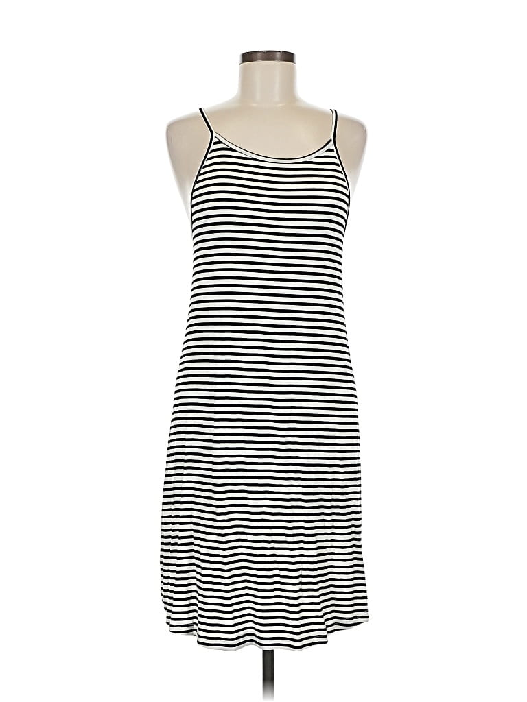 Pre-owned Roxy Casual Dress In Black