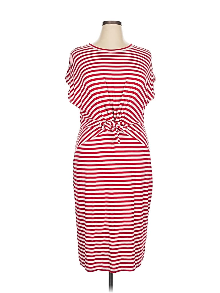 Pre-owned Liz Claiborne Casual Dress In Red