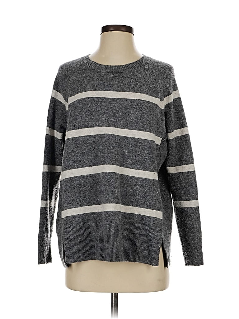 Pre-owned Banana Republic Pullover Sweater In Gray