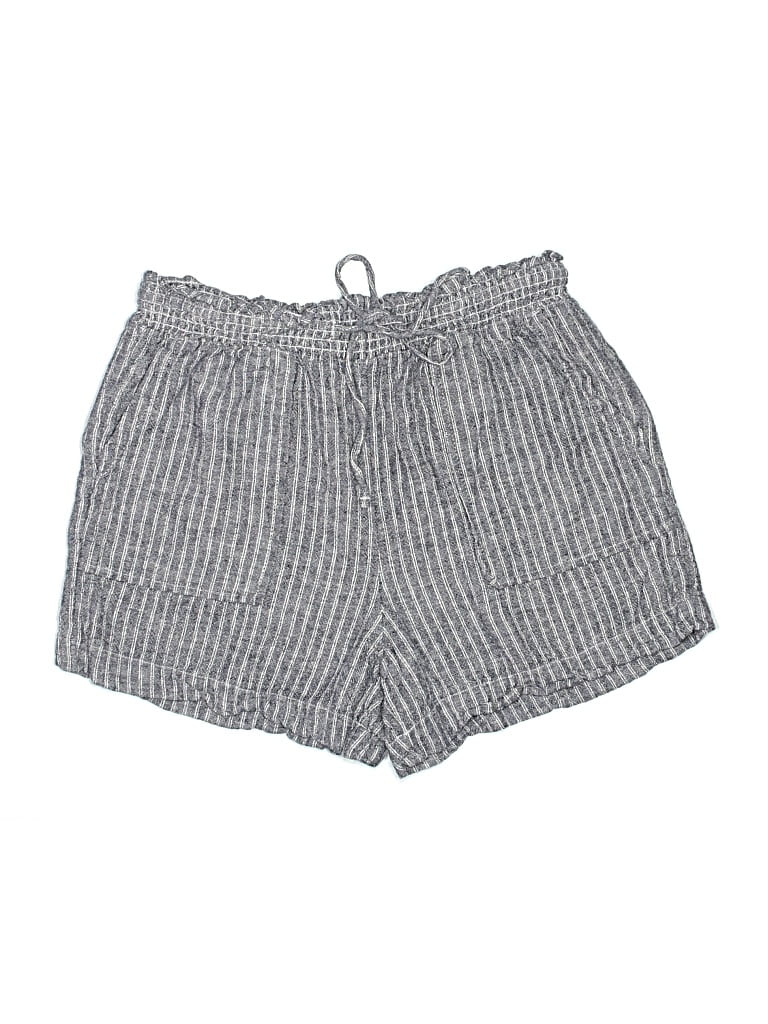 Pre-owned Time And Tru Shorts In Gray