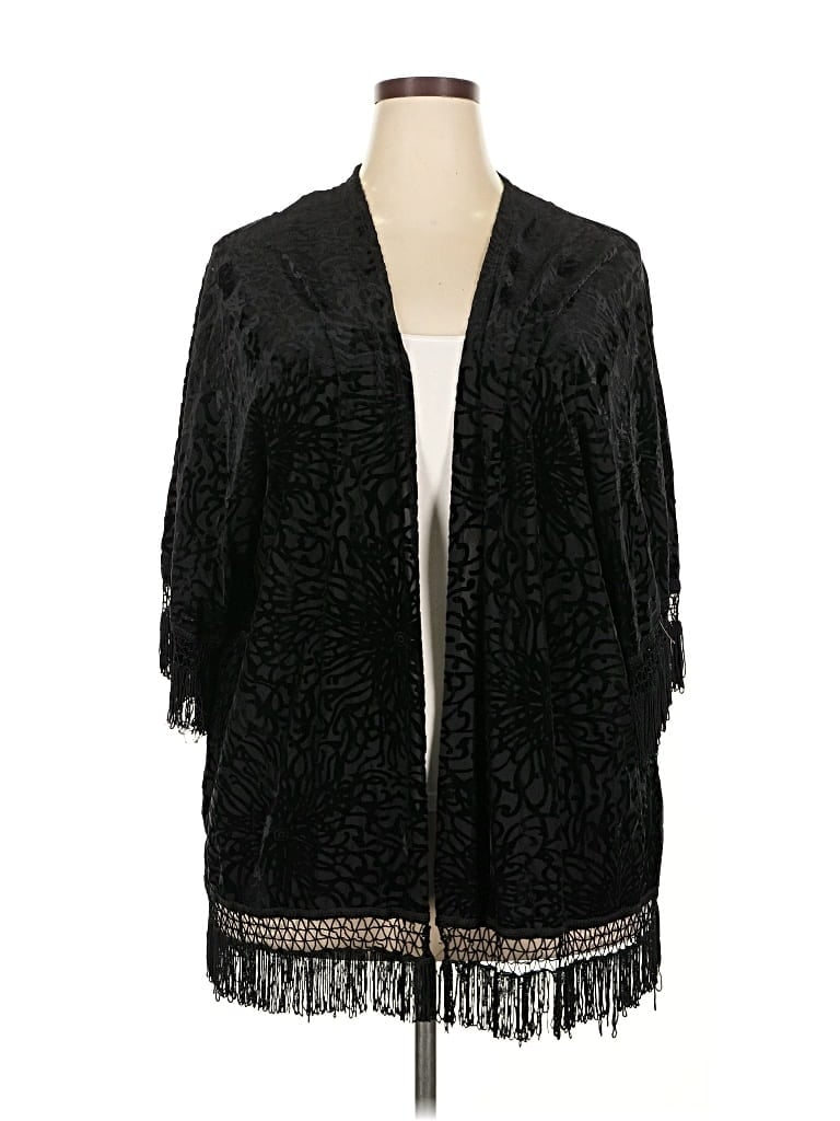 Pre-owned Torrid Kimono In Black