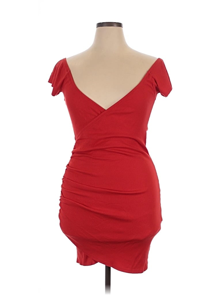 Pre-owned Fashion Nova Cocktail Dress In Red