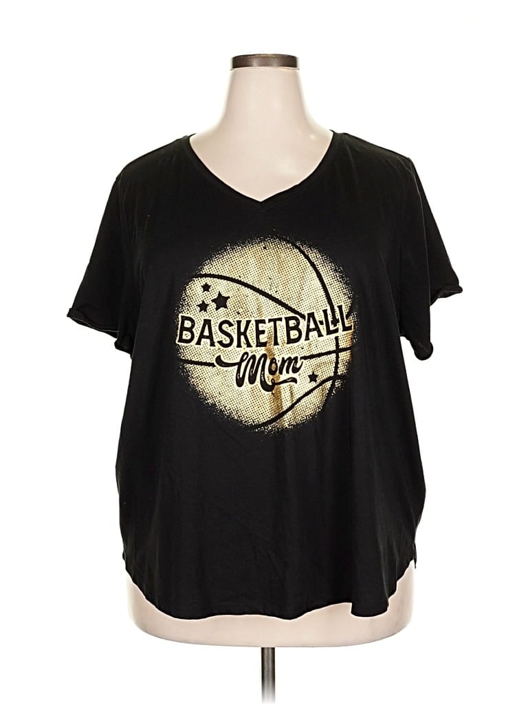 Pre-owned Maurices Short Sleeve T-shirt In Black