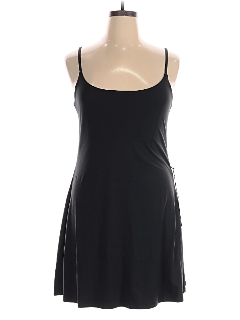 Girlfriend Collective Romper In Black