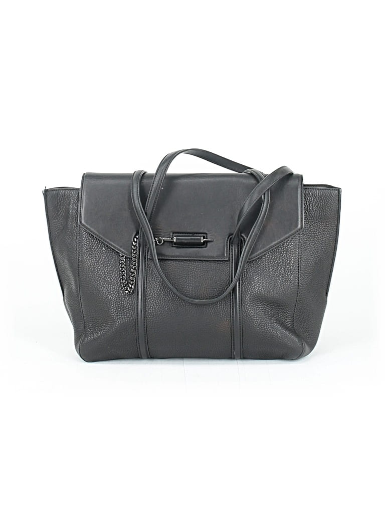 Pre-owned Mackage Shoulder Bag In Black
