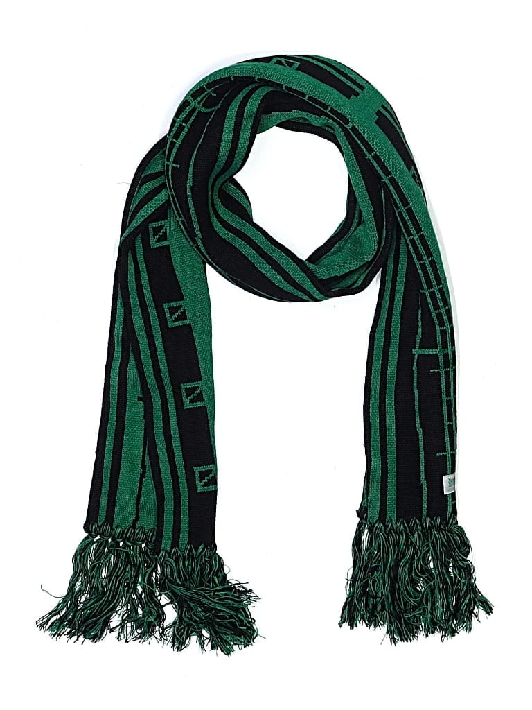 Pre-owned Assorted Brands Scarf In Green