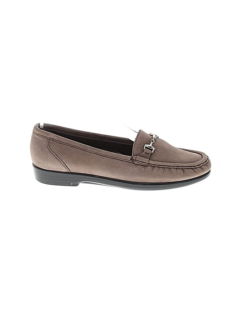 Pre-owned Sas Flats In Brown