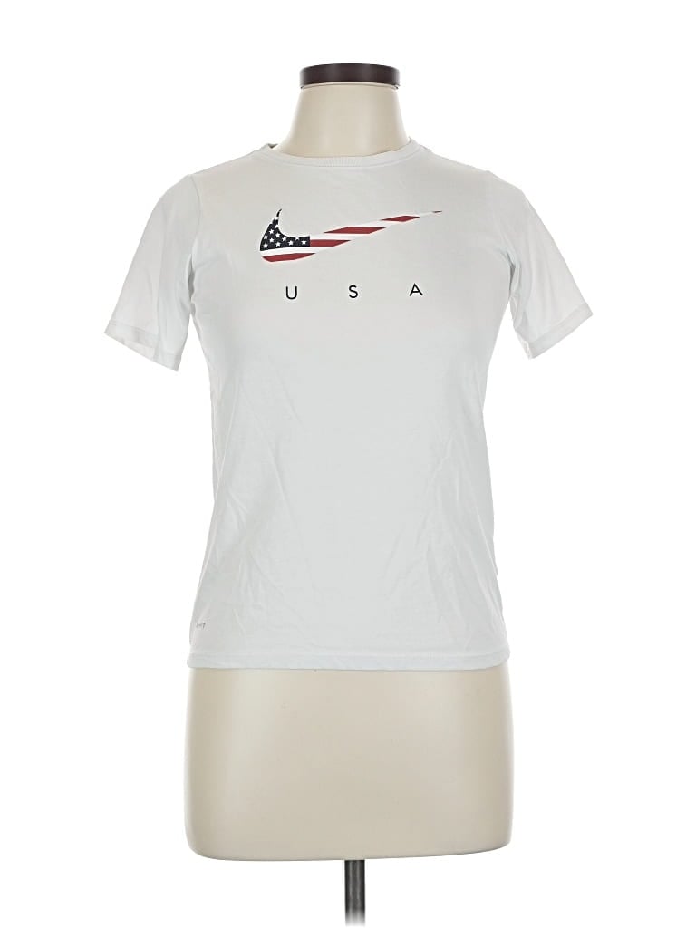 Pre-owned Nike Active T-shirt In Silver