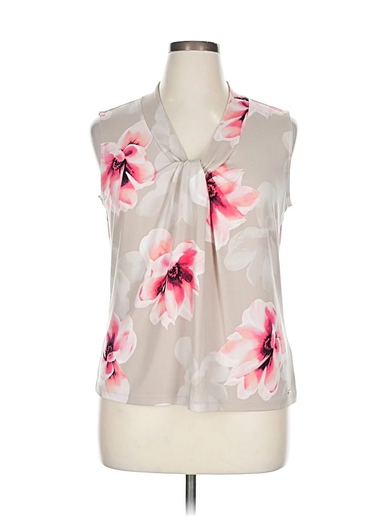 Pre-owned Calvin Klein Sleeveless T-shirt In White