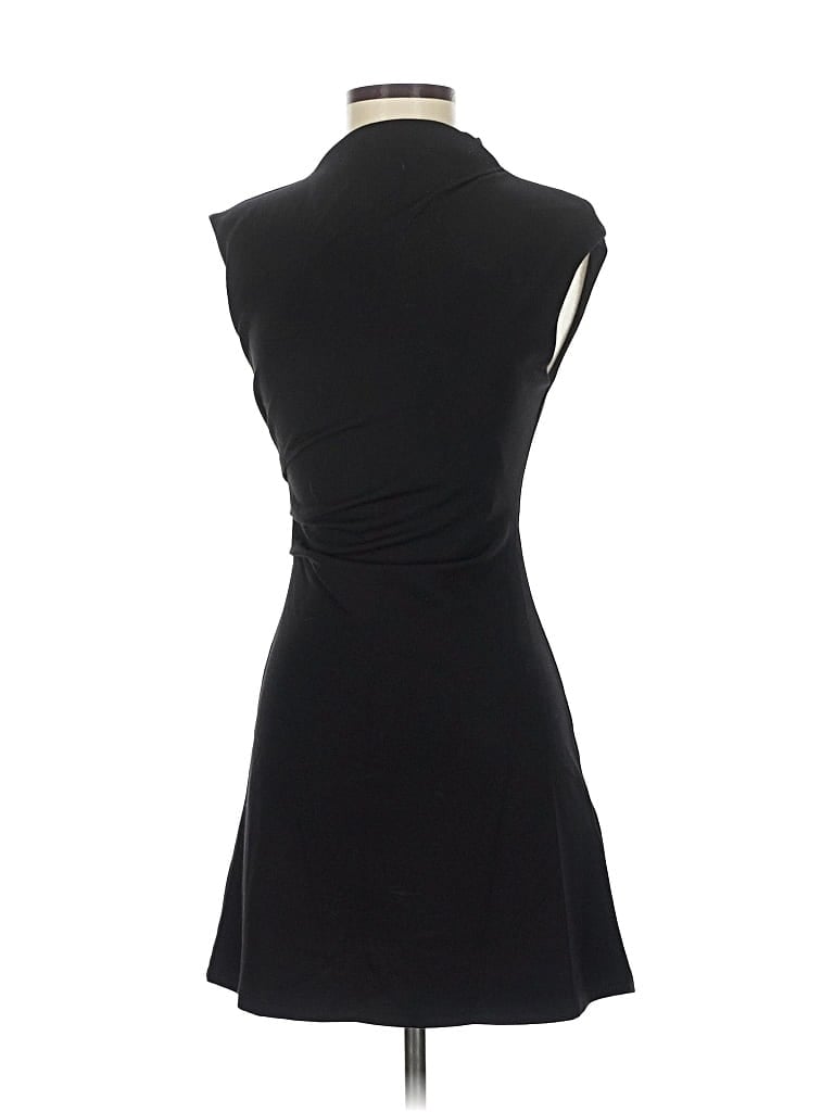 Pre-owned H&m Cocktail Dress In Black