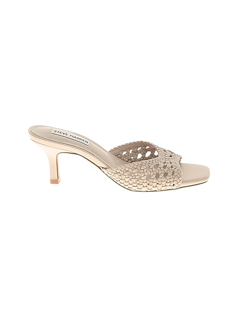 Pre-owned Steve Madden Sandals In White