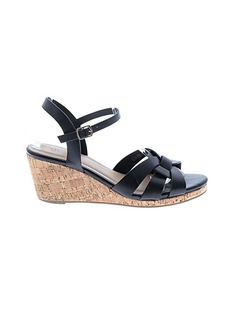 Pre-owned Diba Sandals In Black