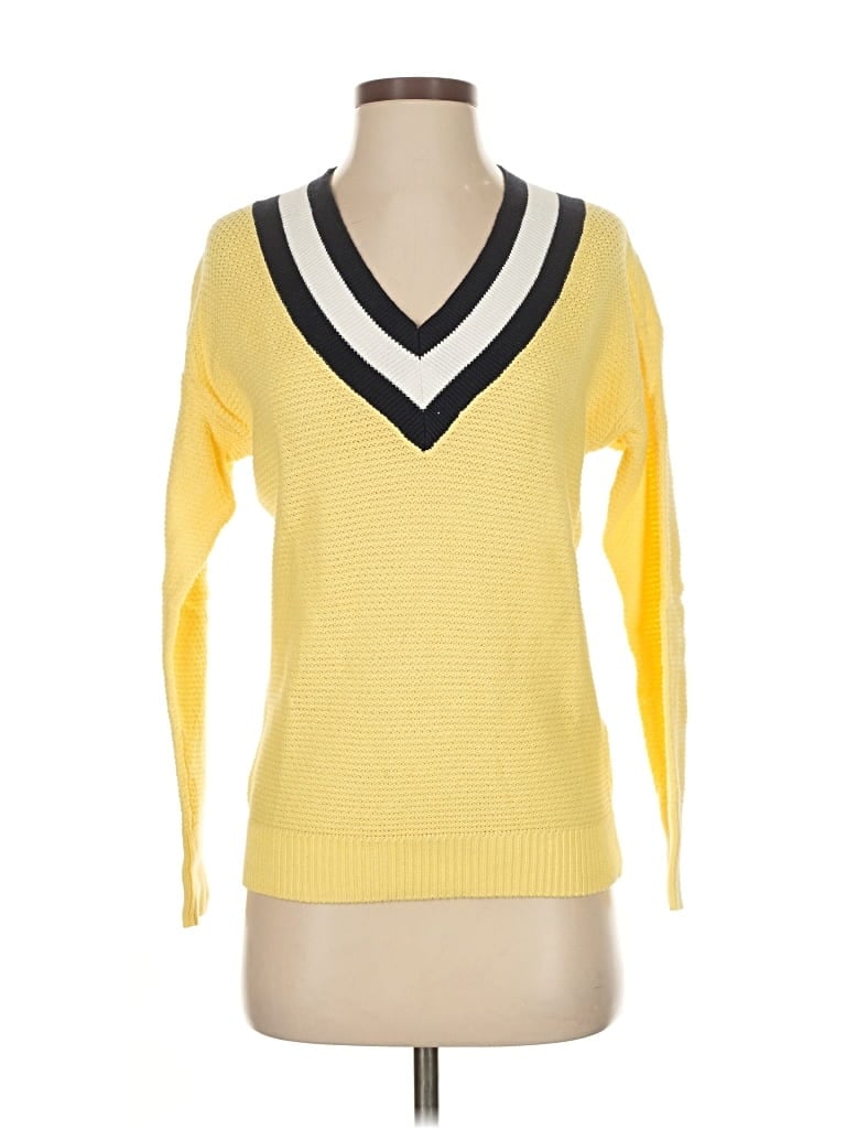 Pre-owned Chaps Pullover Sweater In Yellow
