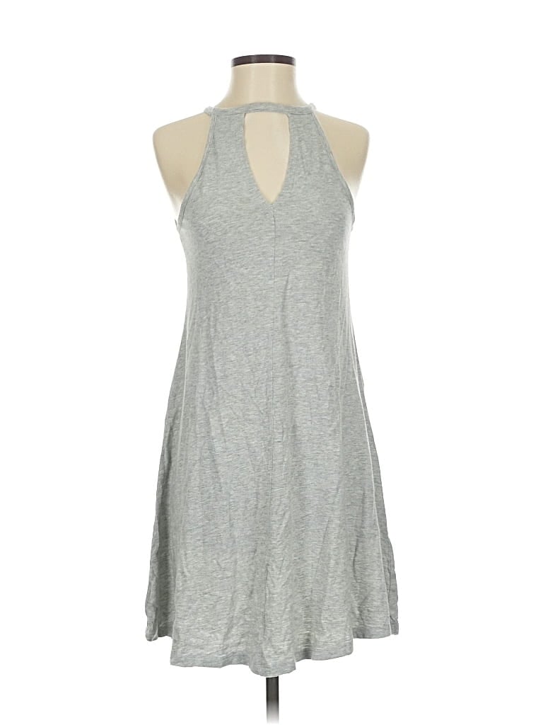 Pre-owned Gap Outlet Tank Top Gray Halter Neckline Tops