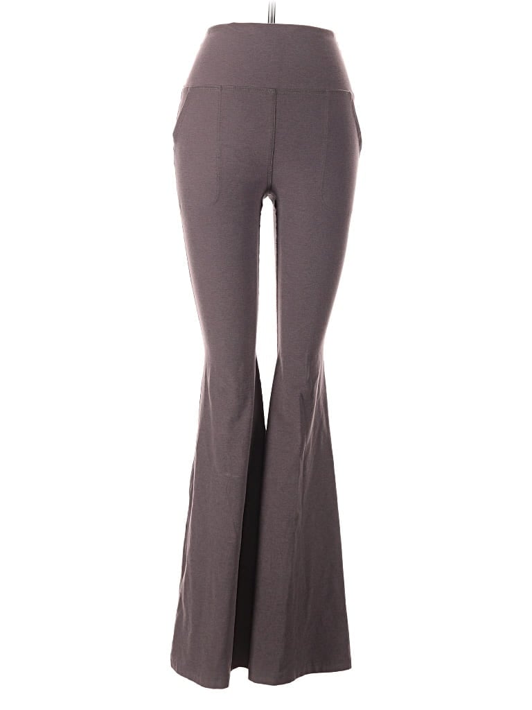 Pre-owned Beyond Yoga Dress Pants In Gray