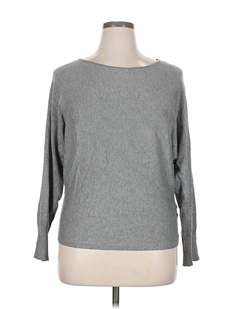 Pre-owned Cyrus 3/4 Sleeve T-shirt In Gray