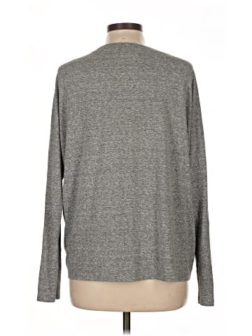 Rivet & Thread Long Sleeve T-Shirt (view 2)