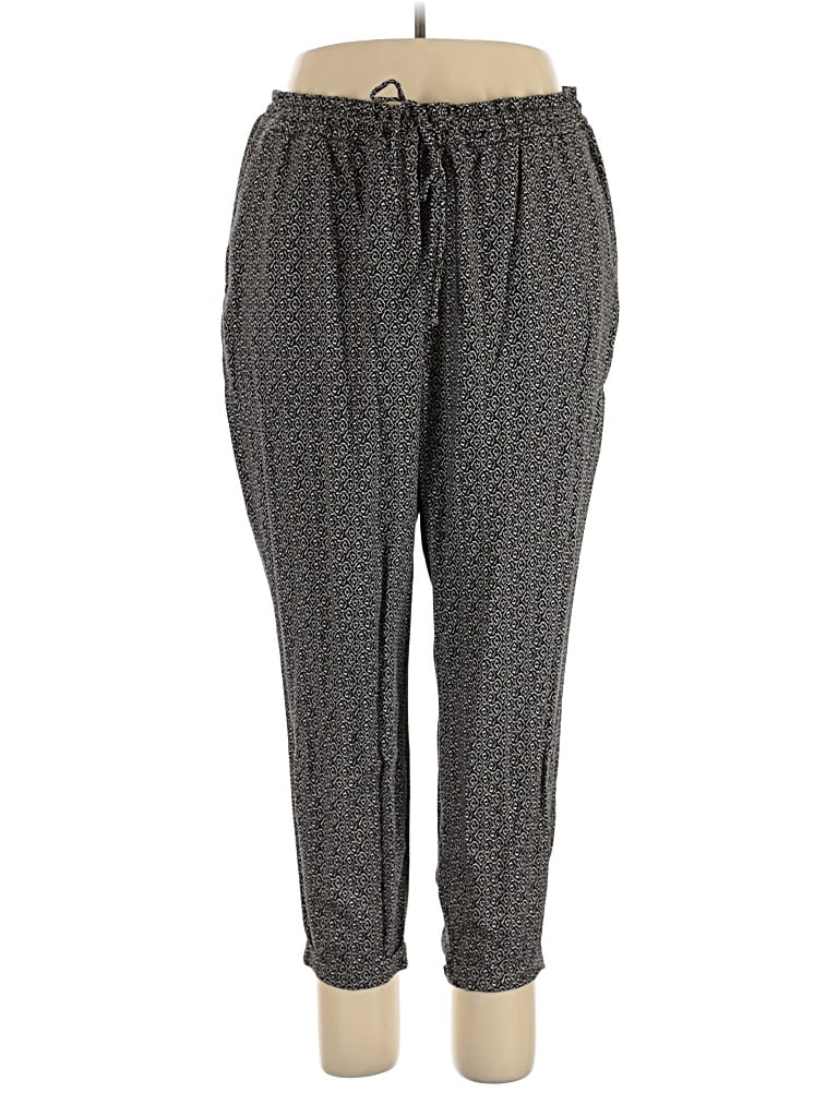 Pre-owned Old Navy Casual Pants In Gray