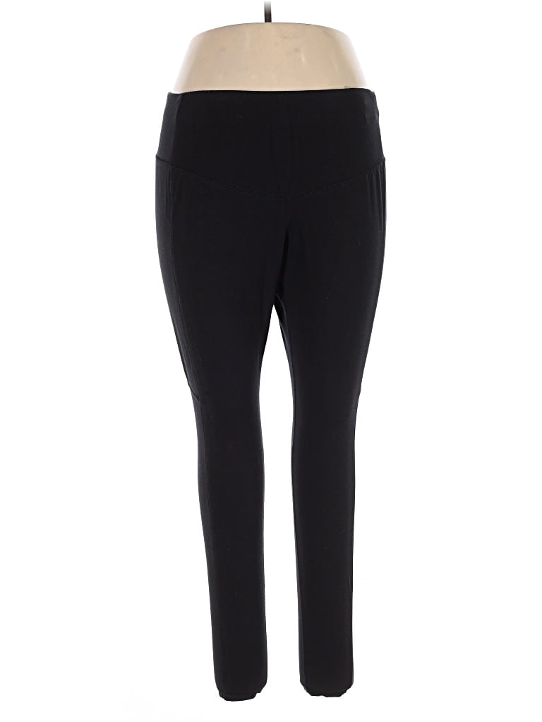 Pre-owned Livi Active Pants In Black