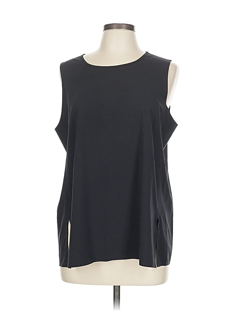 Pre-owned Athleta Sleeveless T-shirt In Black