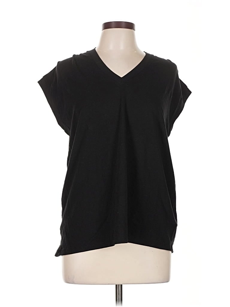 Pre-owned Athleta Sleeveless T-shirt In Black