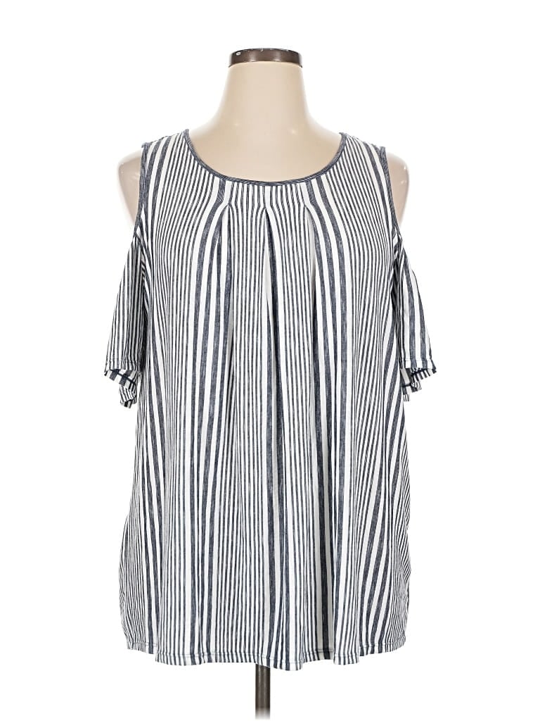 Pre-owned Max Studio Sleeveless Blouse In Silver