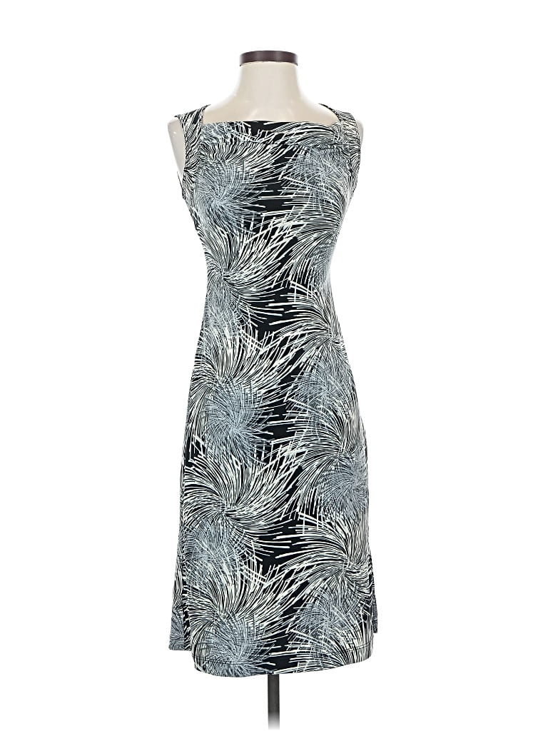 Pre-owned Bcbgmaxazria Cocktail Dress In Gray