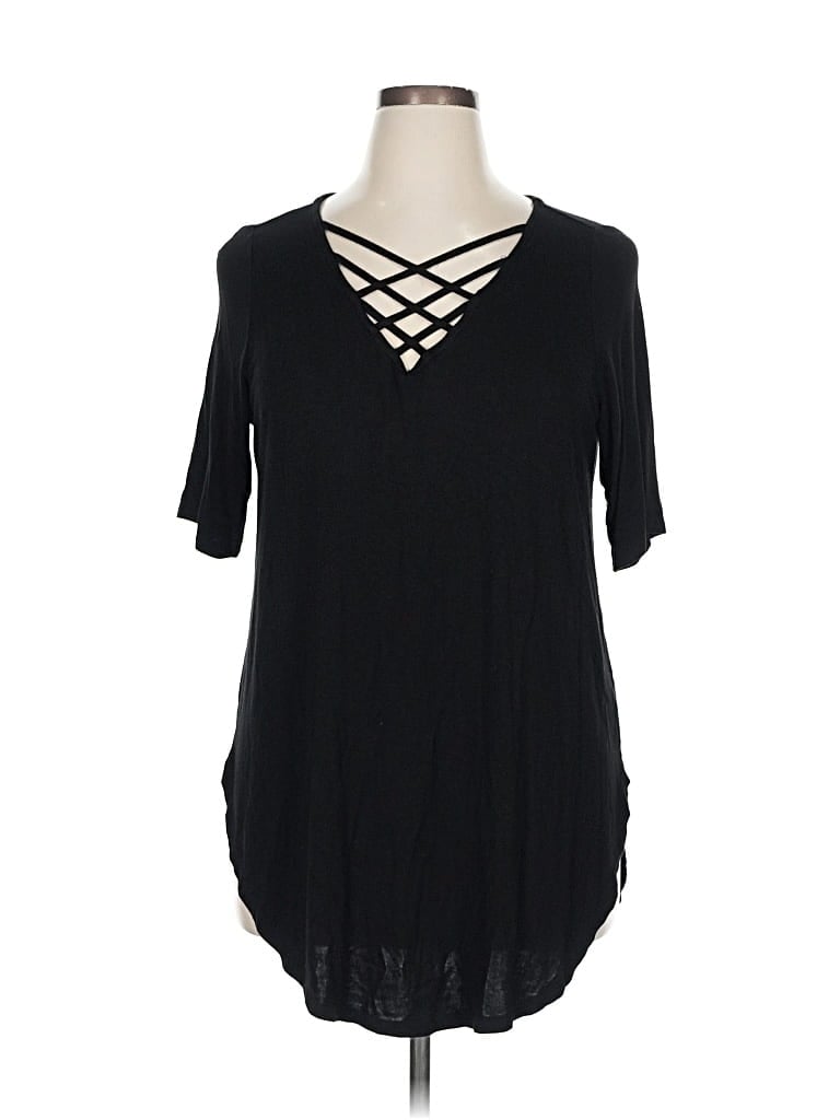 Pre-owned Torrid Casual Dress In Black