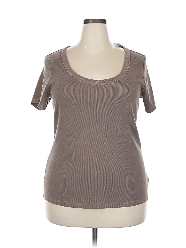 Pre-owned Old Navy Short Sleeve T-shirt In Brown