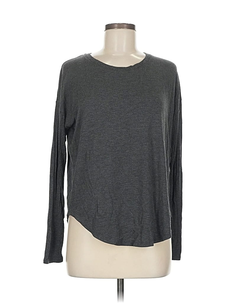 Pre-owned Athleta Long Sleeve T-shirt In Black