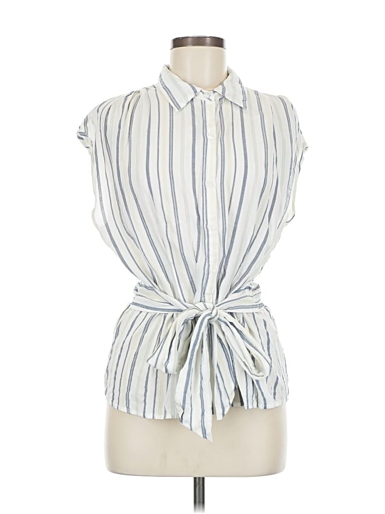 Pre-owned Max Studio Sleeveless Button Down Shirt In Blue