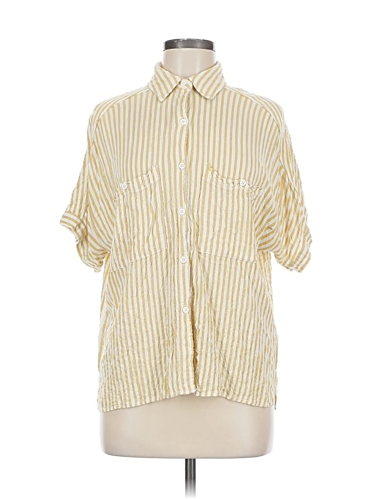 Pre-owned Max Studio Short Sleeve Button Down Shirt In Yellow