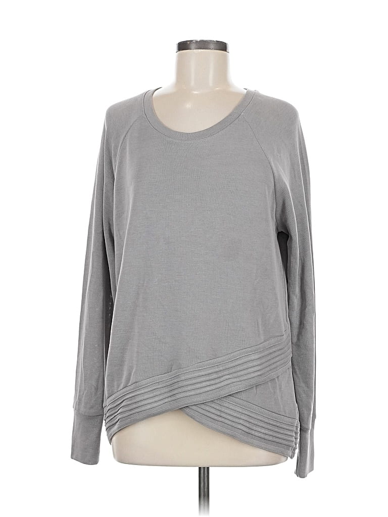 Pre-owned Athleta Long Sleeve T-shirt In Gray