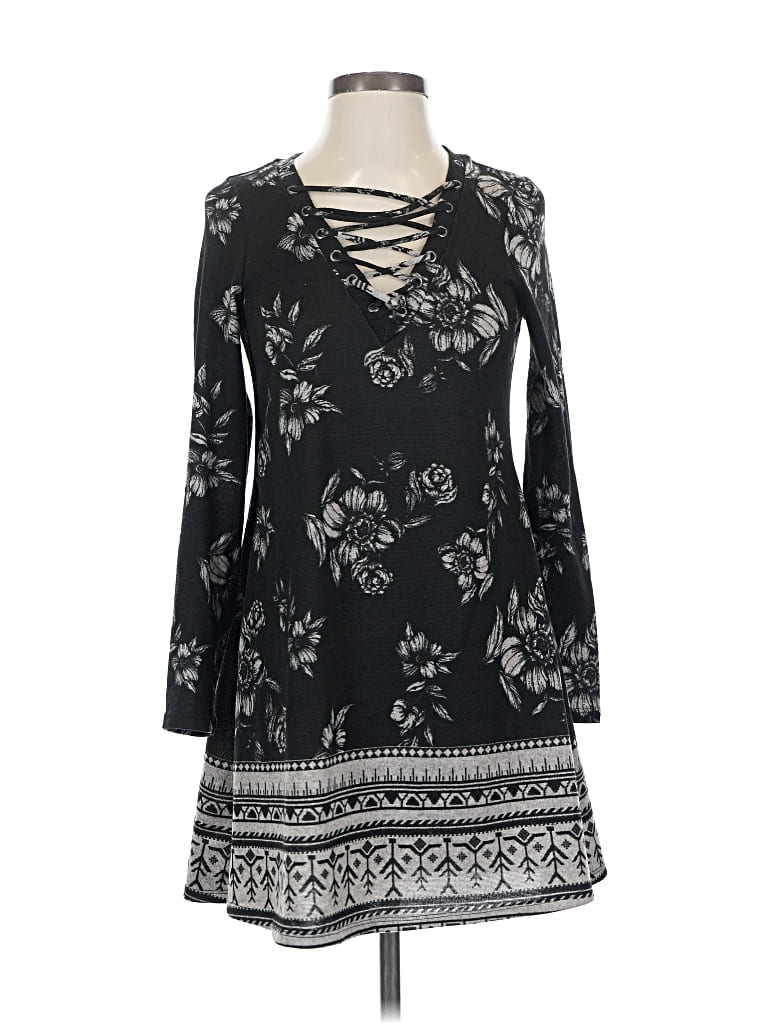 Pre-owned About A Girl Casual Dress In Black