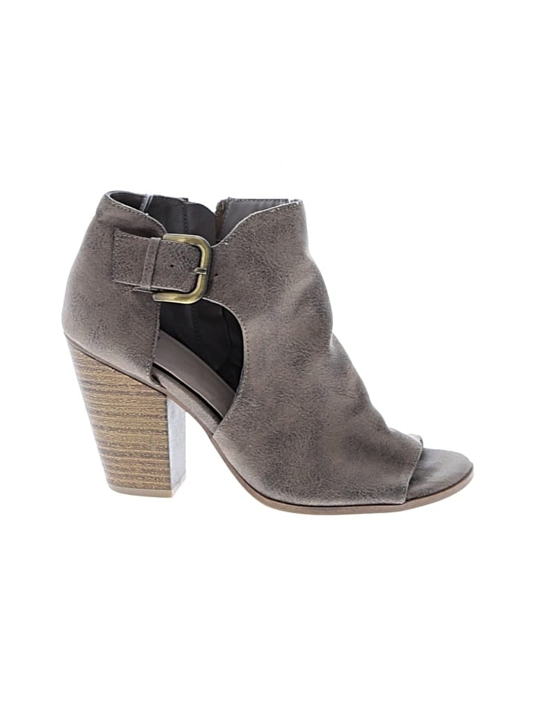 Pre-owned Fergalicious Ankle Boots In Brown
