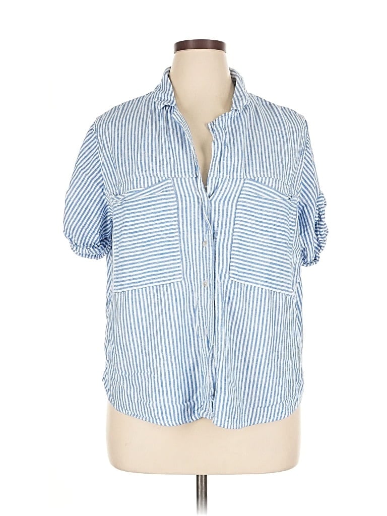 Pre-owned Universal Thread Short Sleeve Button Down Shirt In Blue