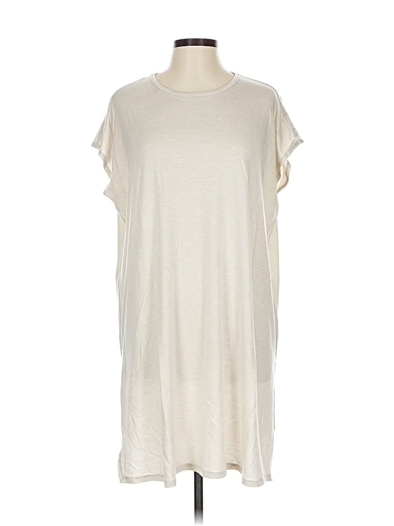 Pre-owned Eileen Fisher Casual Dress In White