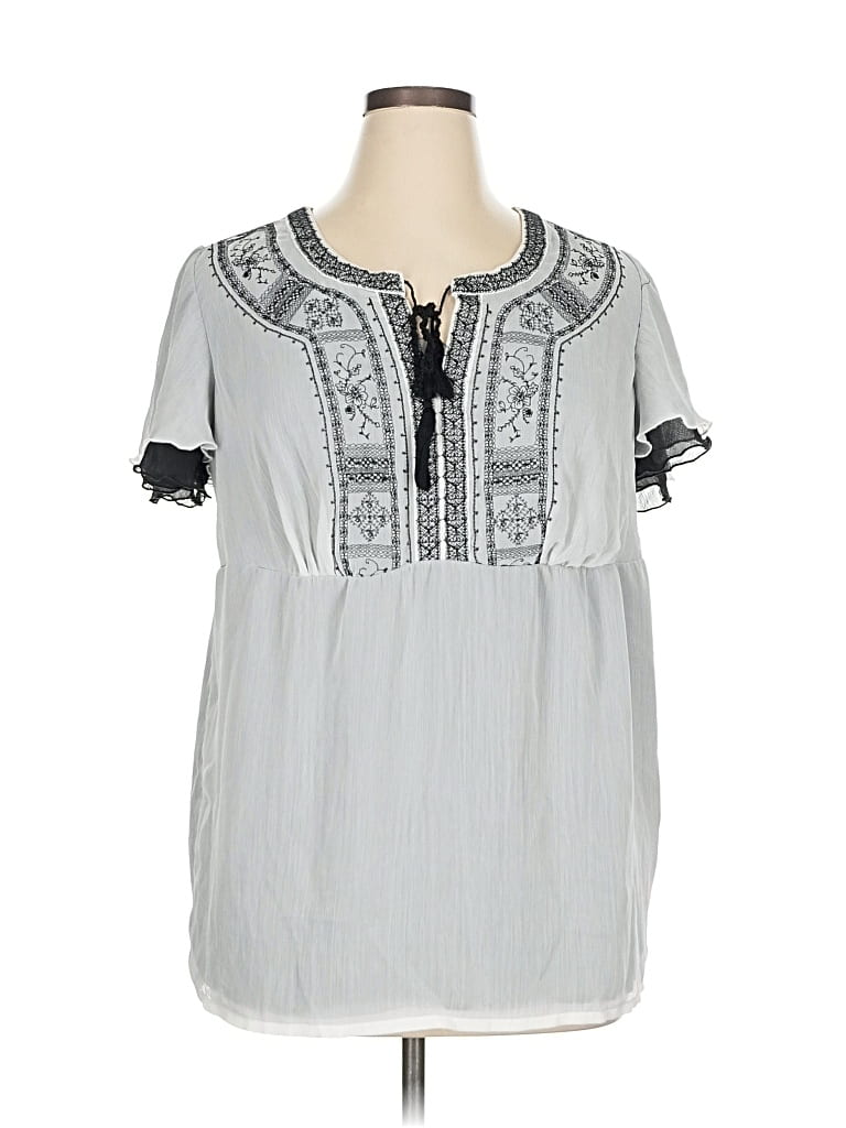 Pre-owned Lane Bryant Short Sleeve Blouse In Gray